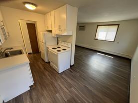 2440 Dupont Ave S - Photo 1 of 1