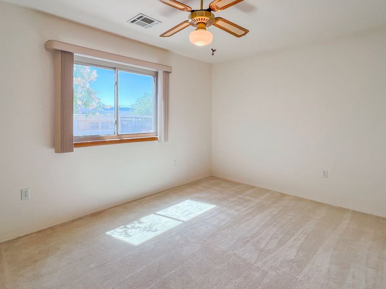 1500 Utah Ave - Photo 4 of 28