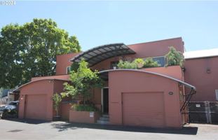 featured image of 750 Monroe St