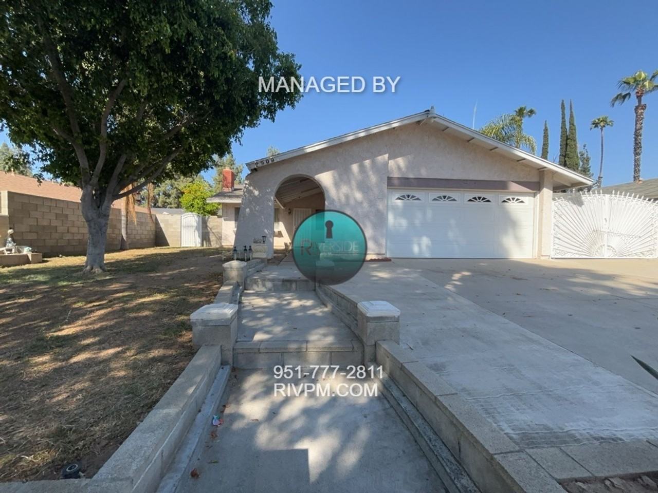 2909 Antares Dr - Photo 3 of 4