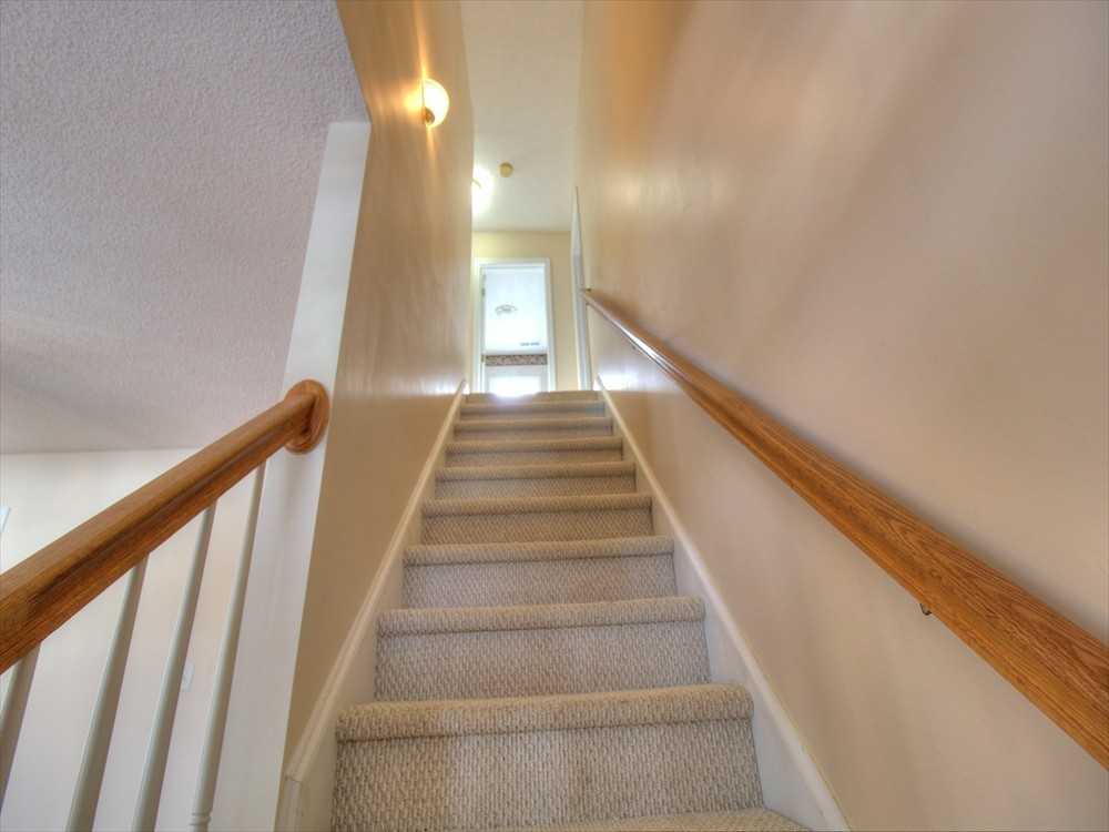 940 Winterside Ln - Photo 7 of 13