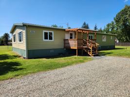 featured image of 882 Kelly Rd