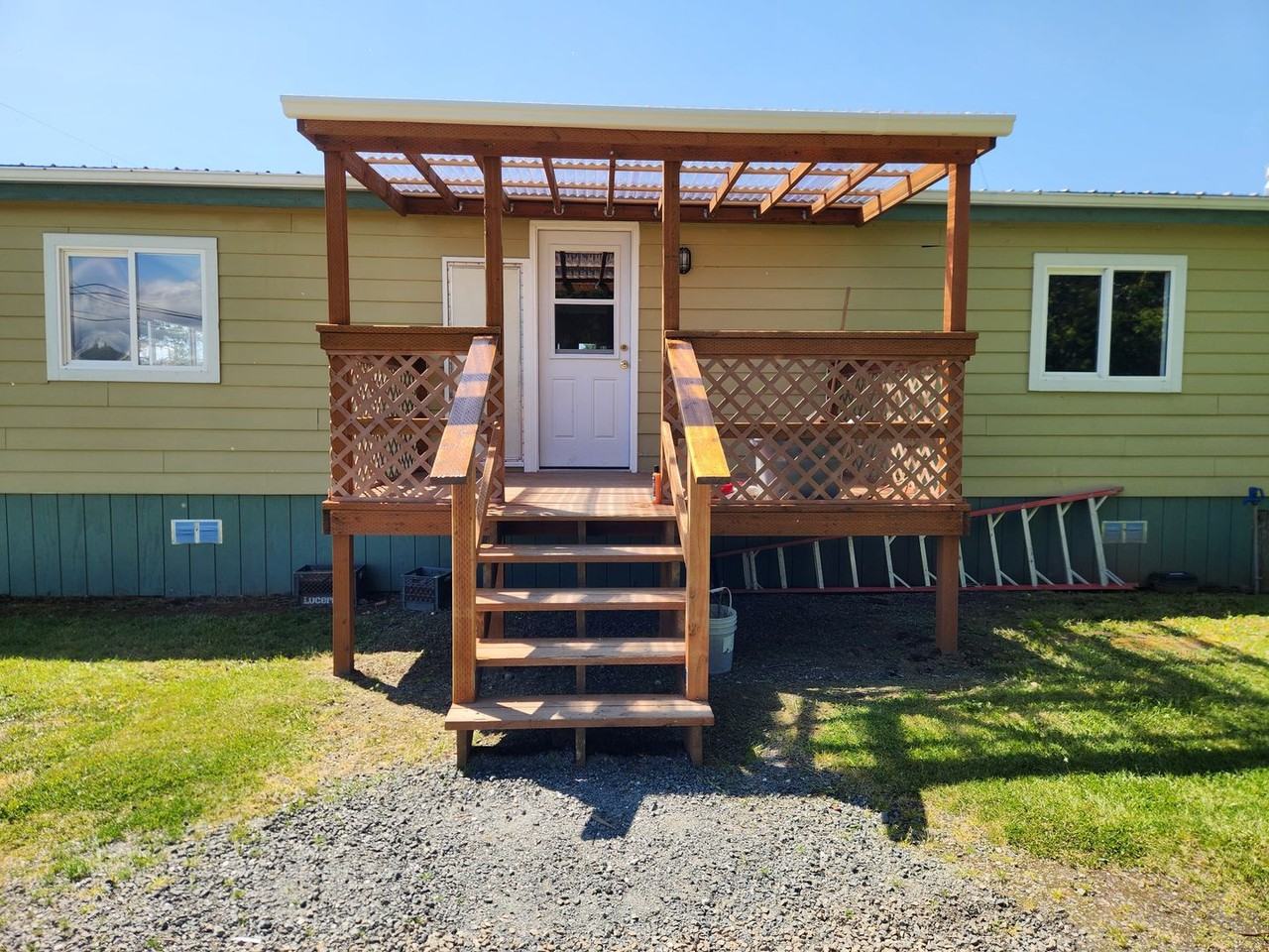 882 Kelly Rd - Photo 2 of 22