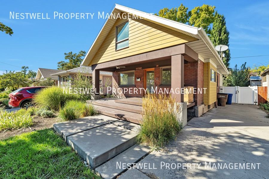 431 E Milton Ave - Photo 2 of 19