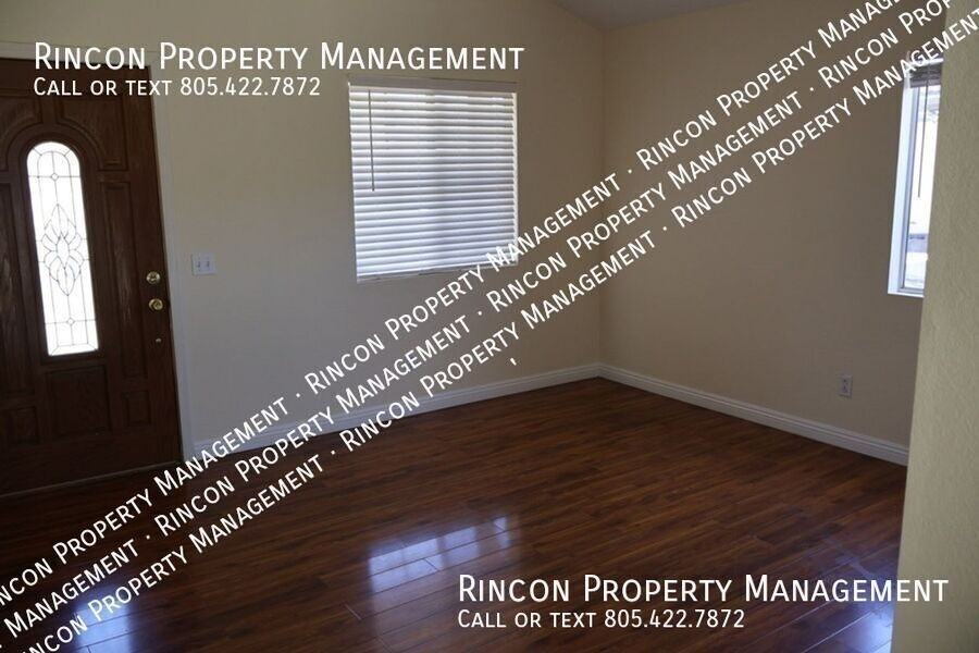 225 Cinnamon Oak Ave - Photo 3 of 17