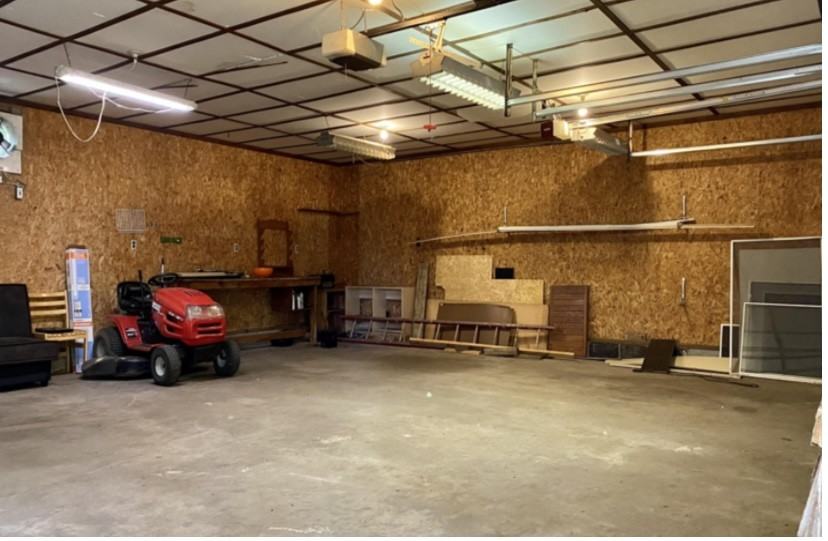 20427 Mack Dr #NA - Photo 2 of 18