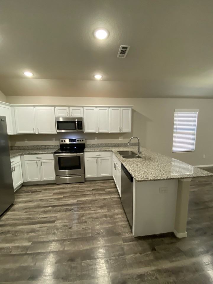4616 W Hoover Loop #NA - Photo 3 of 17