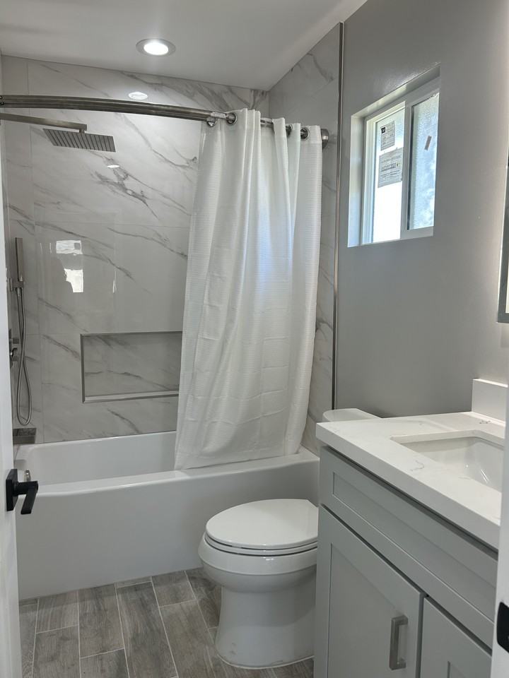 5534 Santa Barbara Ave #A - Photo 3 of 17