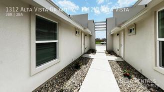 1312 Alta Vista Dr Apt 2 - Photo 1 of 1