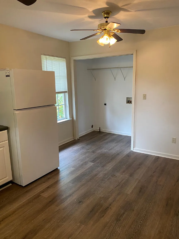 1904 Tinsley Pl - Photo 3 of 12