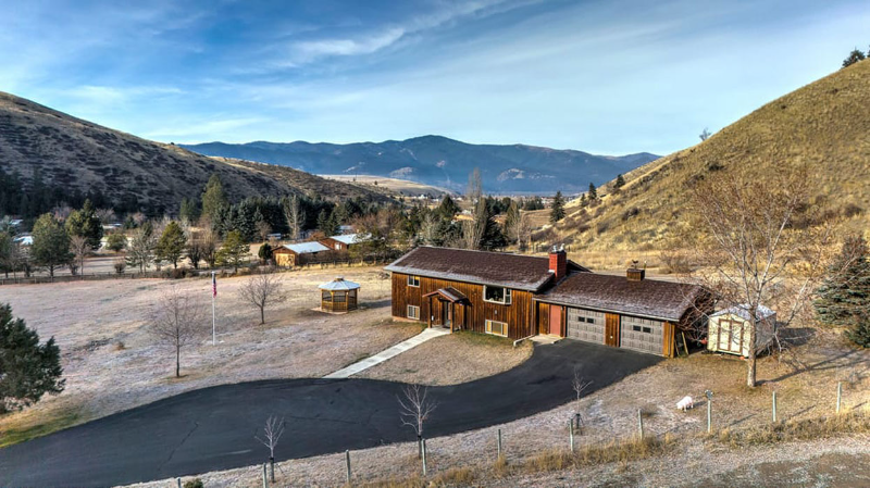 9336 Miller Creek Rd - Photo 2 of 20