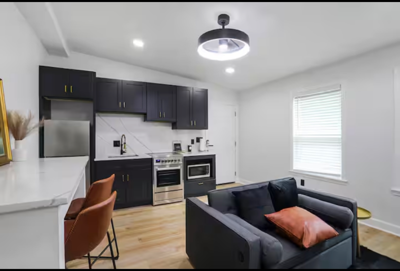 1698 Beechwood Blvd Sw #3 - Photo 5 of 7