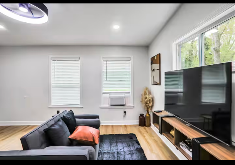 1698 Beechwood Blvd Sw #3 - Photo 6 of 7