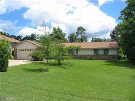 featured image of 56105 Diamondhead Dr E