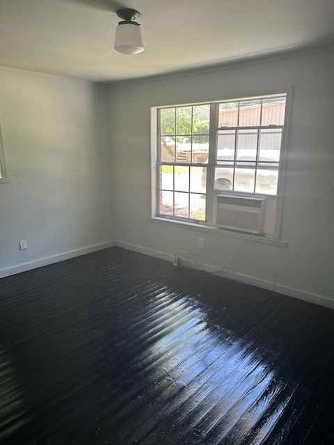 502 Rogers Lane - Photo 2 of 8