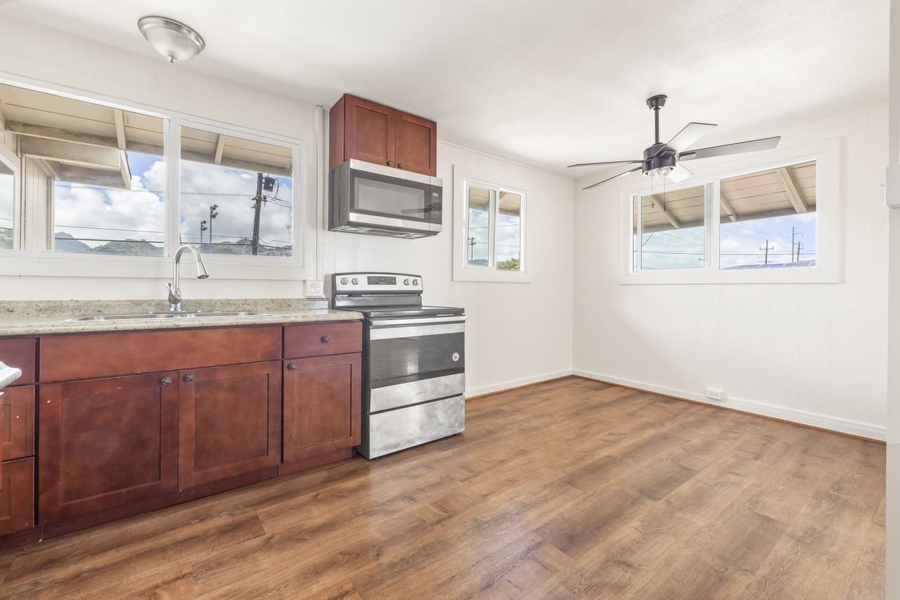 Kuniyoshi - Beckley Pl. - Photo 3 of 34