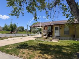 featured image of 5 N Pinehurst Ave