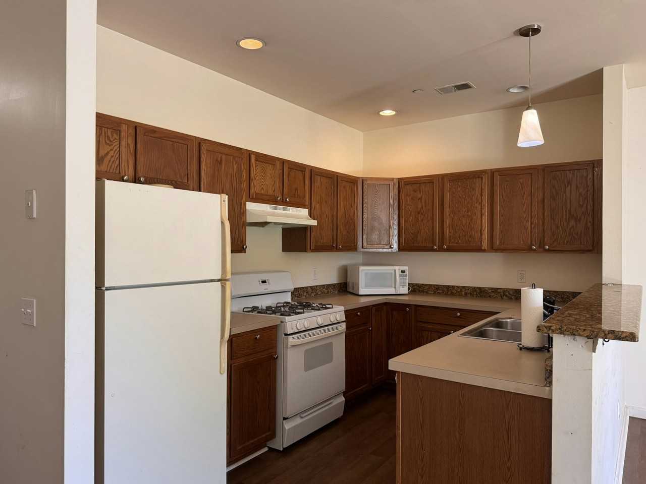 107 Commons Ln #107 - Photo 2 of 23