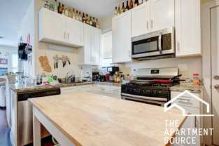 2619 North Southport Avenue, Unit C1 - Photo 1 of 1