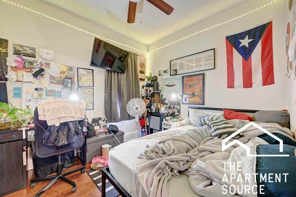 2619 North Southport Avenue, Unit C1 - Photo 4 of 14