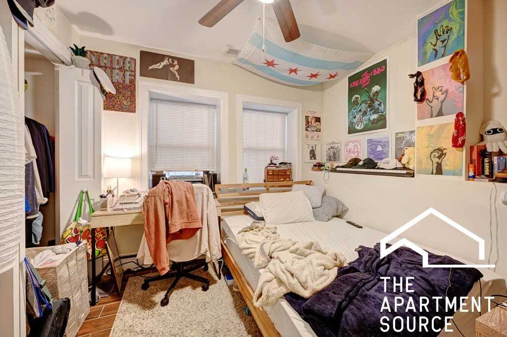 2619 North Southport Avenue, Unit C1 - Photo 5 of 14