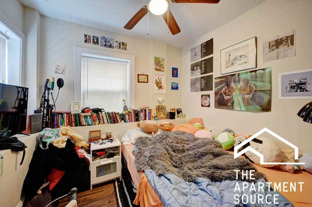 2619 North Southport Avenue, Unit C1 - Photo 6 of 14