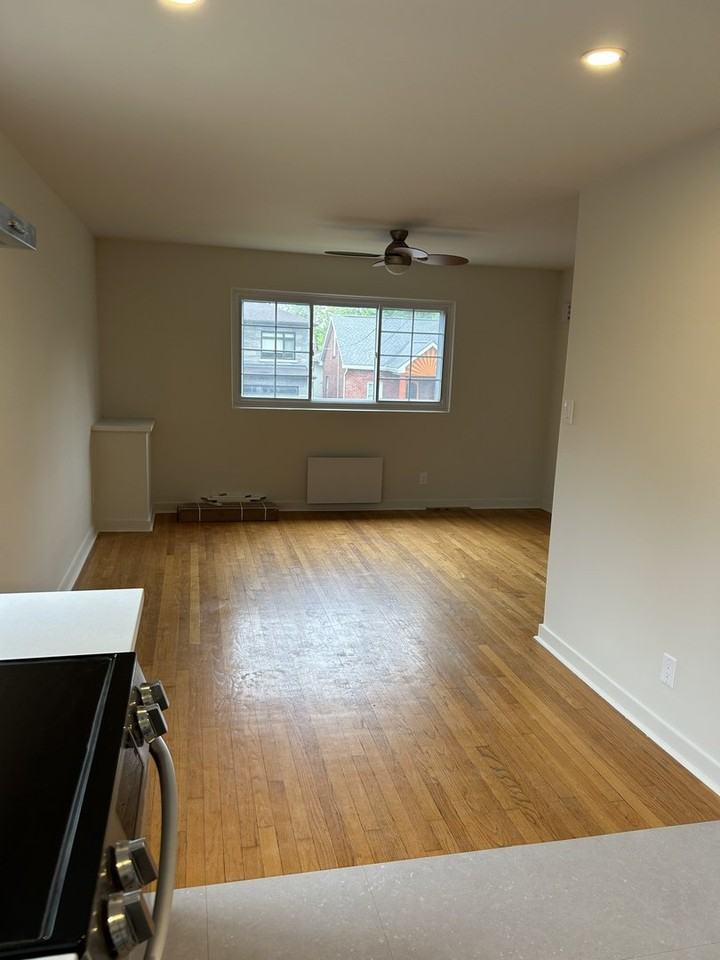 50 Ross Ave - Photo 2 of 13