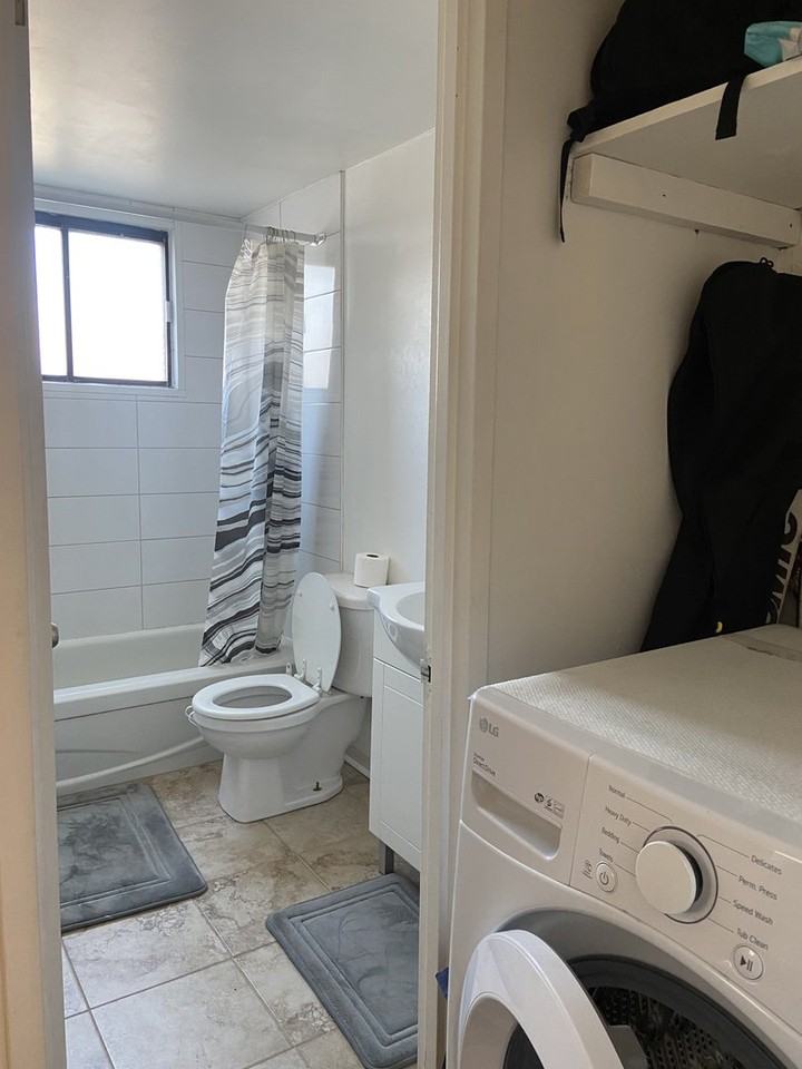 1860 Rue Alfred - Photo 3 of 5