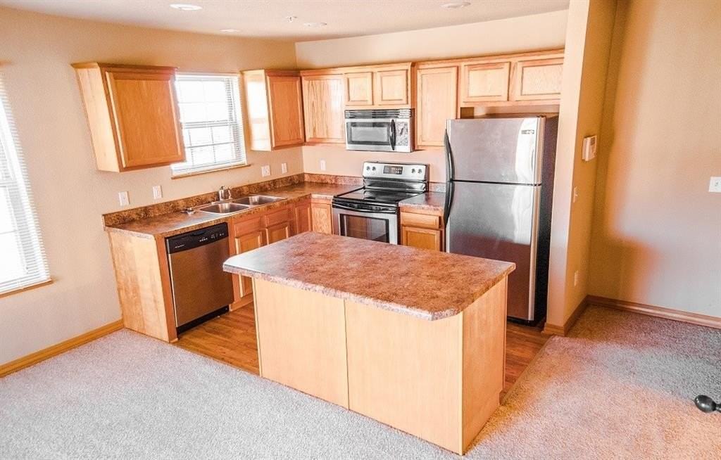 2858 W Lakewood Dr - Photo 4 of 20