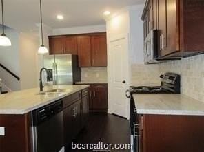 2116 Crescent Pointe Pkwy - Photo 4 of 10