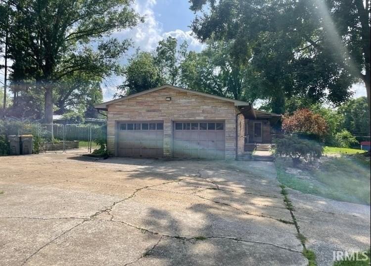 200 E Glendora Dr - Photo 3 of 17