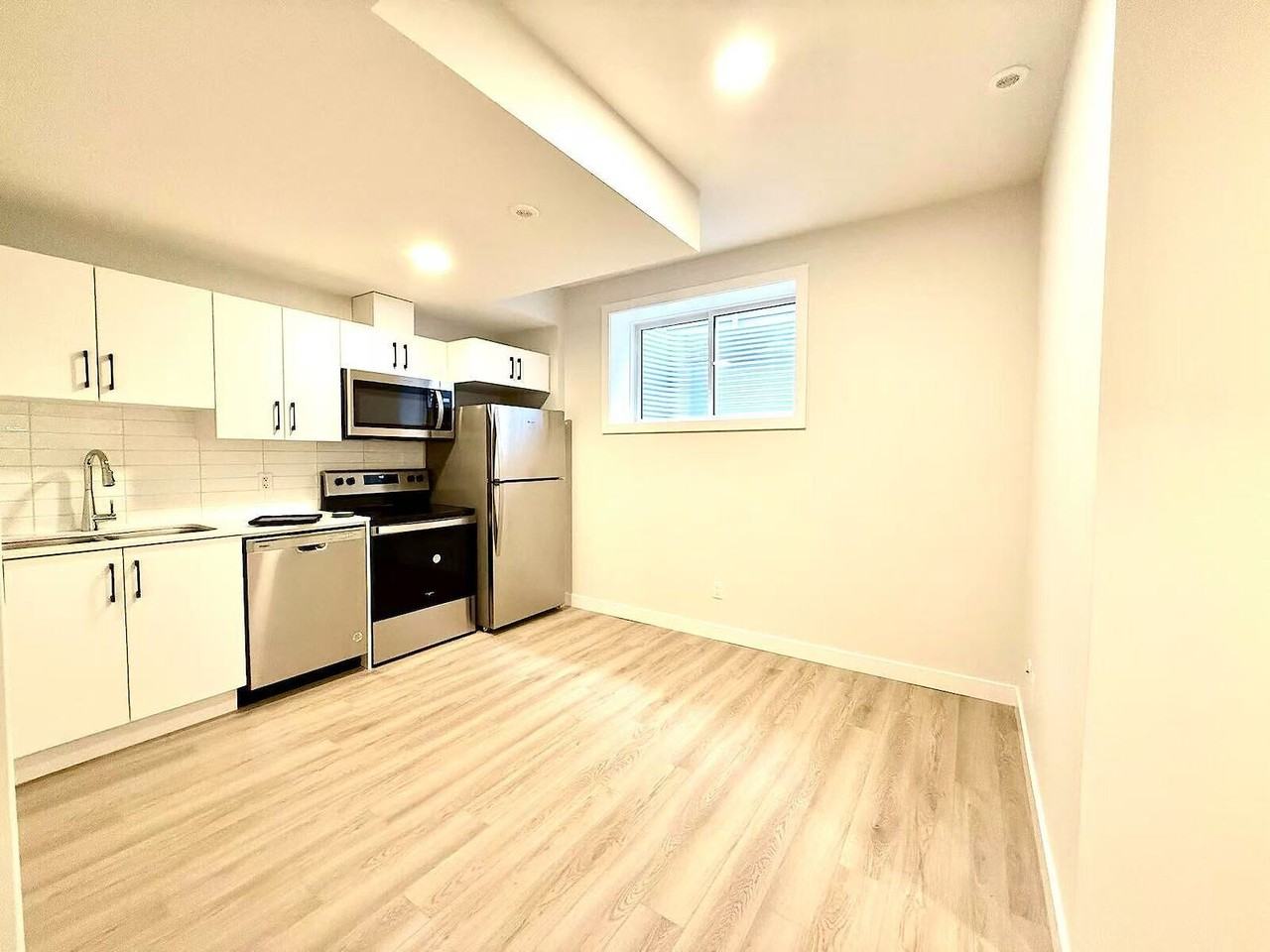 3116 Dixon Landing Sw #B - Photo 2 of 5