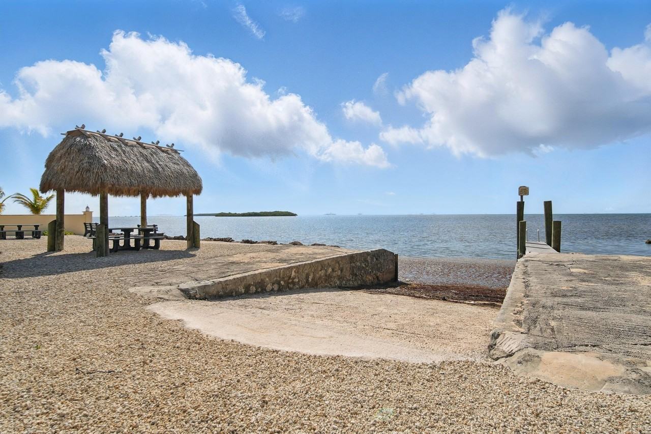 95401 Overseas Hwy - Photo 2 of 30