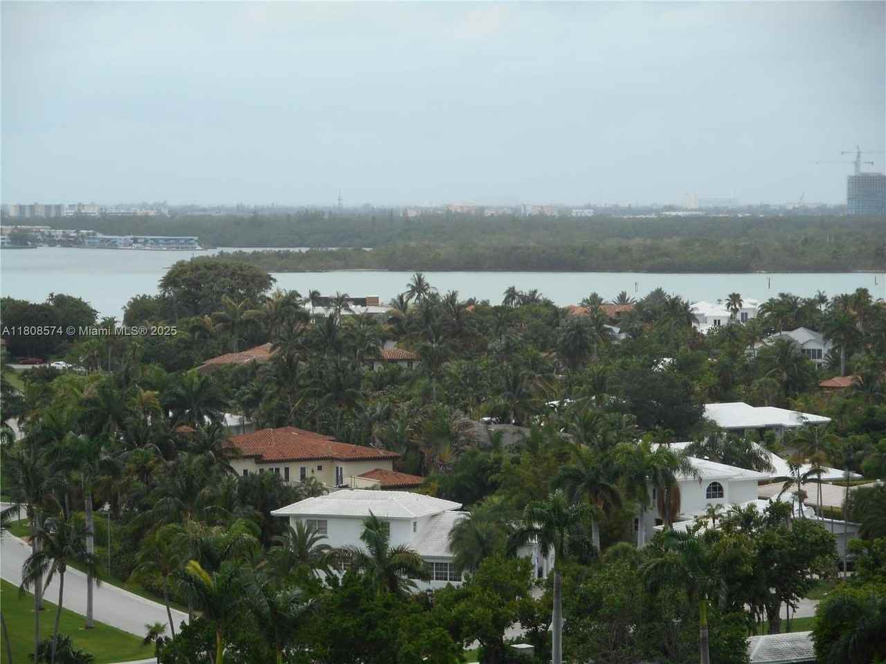 10185 Collins Avenue #1204 - Photo 7 of 16