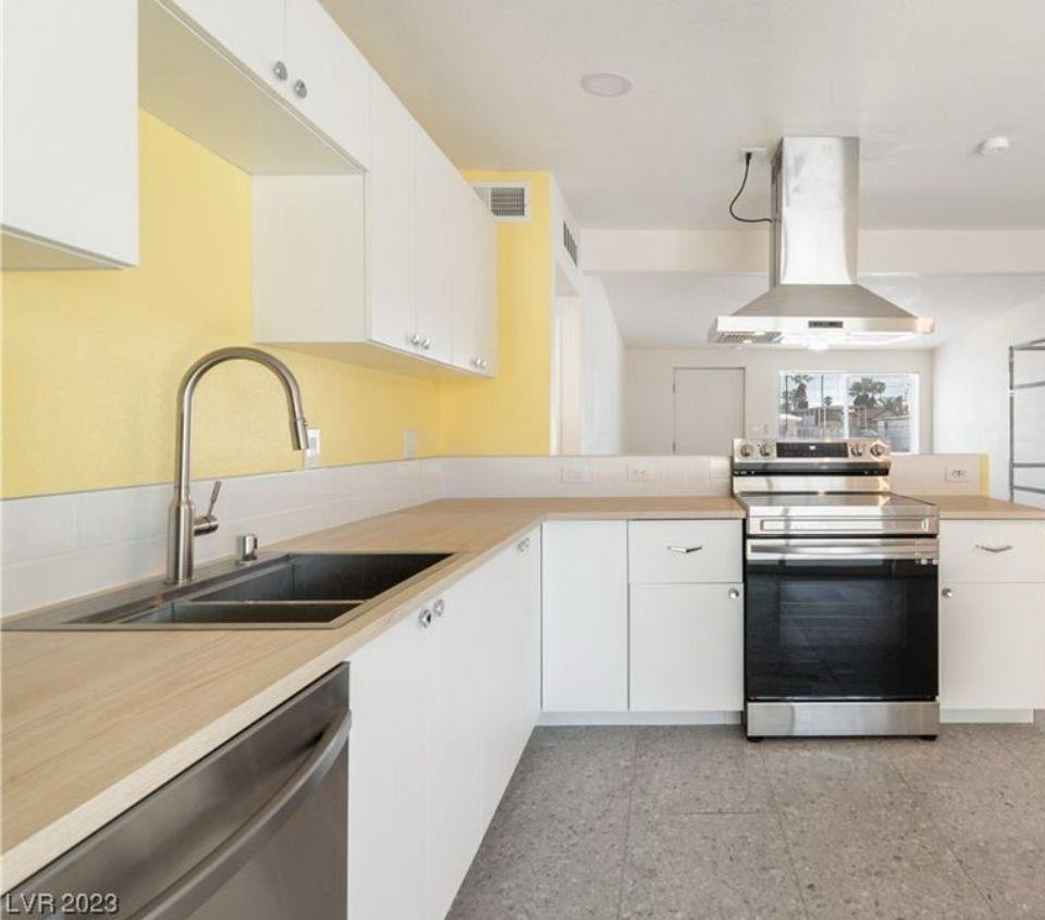 Del Mar Ave - Photo 2 of 11