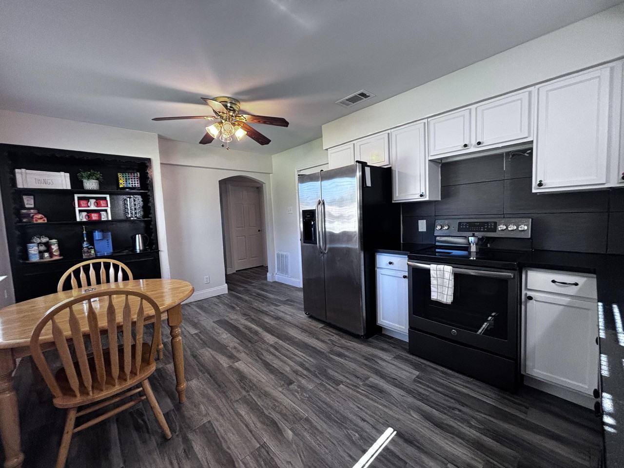 Laurel Ln - Photo 2 of 13