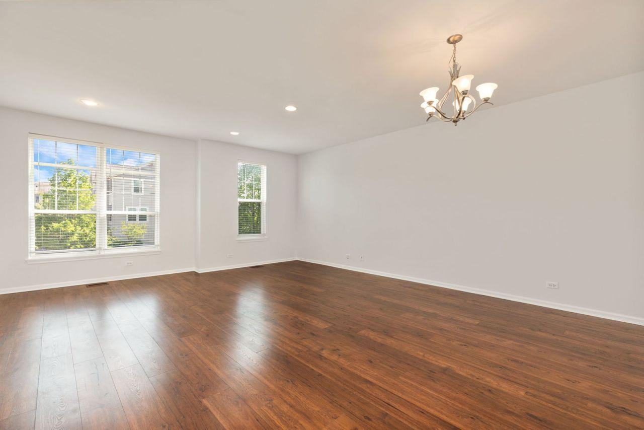 3576 Gabrielle Ln - Photo 6 of 33