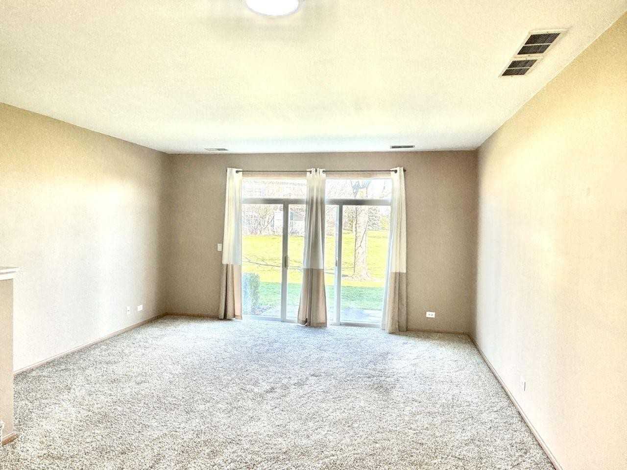 812 Genesee Dr - Photo 7 of 21