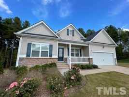 featured image of 38 Stoneside Cir