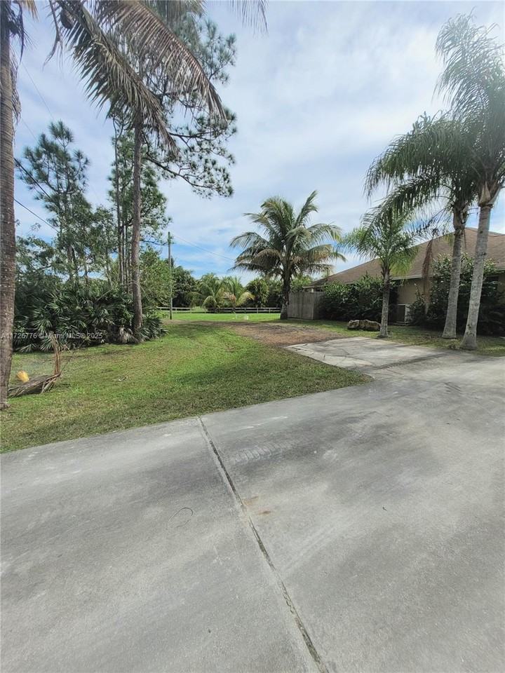 7534 Coconut Blvd - Photo 6 of 38