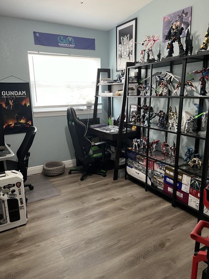 9620 Overlook Dr - Photo 3 of 15