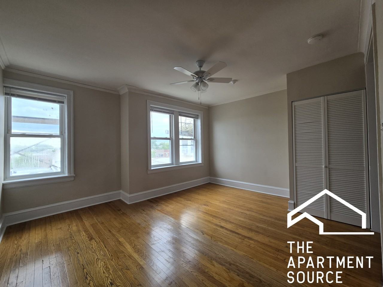 4416 N Whipple St #3W - Photo 2 of 11