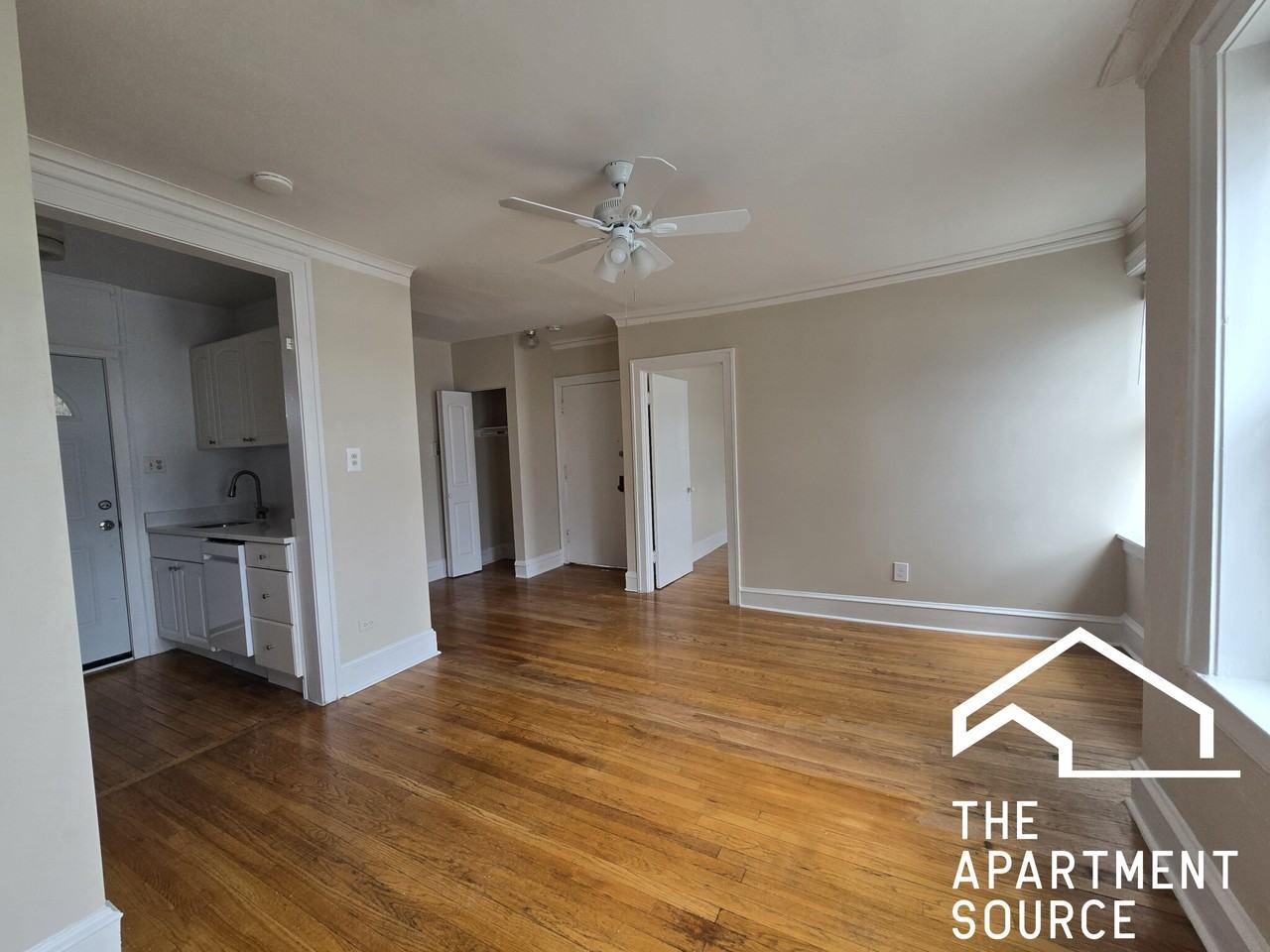 4416 N Whipple St #3W - Photo 3 of 11