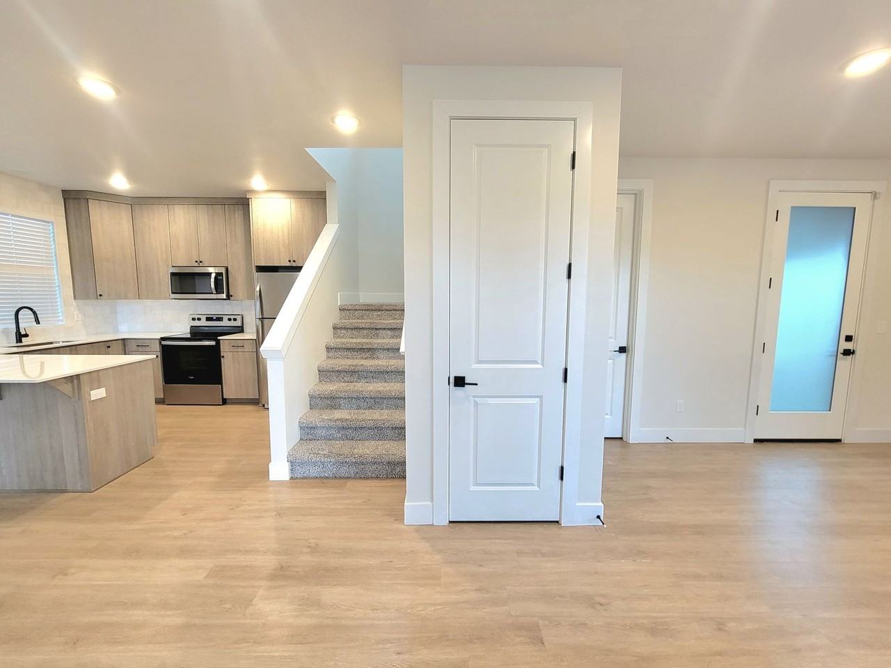 7240 Se Umatilla St - Photo 5 of 32