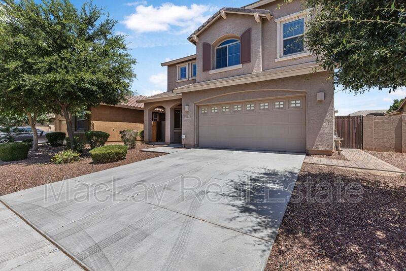 3263 S Miller Dr - Photo 2 of 45