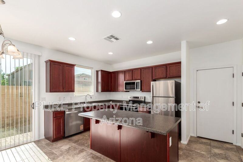 4044 E Oakland St - Photo 2 of 20