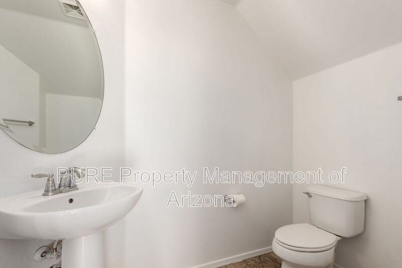 4044 E Oakland St - Photo 7 of 20