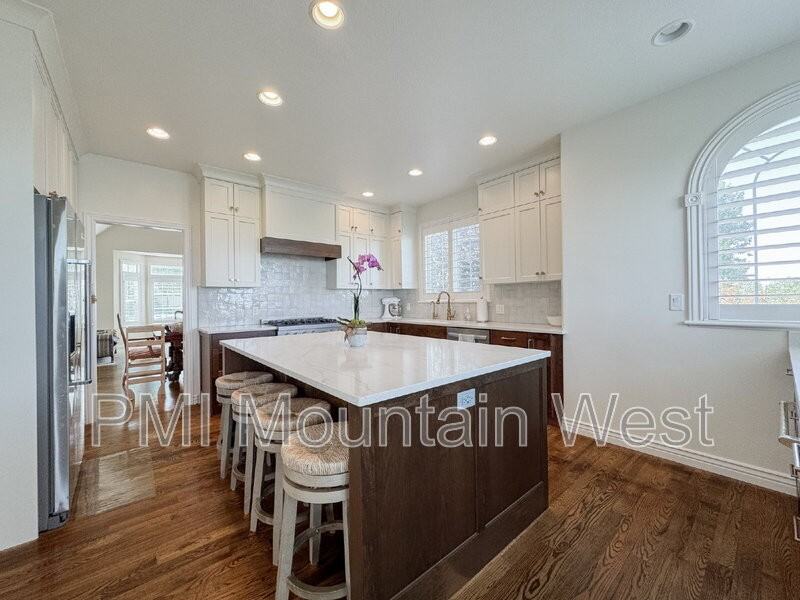 49 N Fairway Dr - Photo 7 of 50
