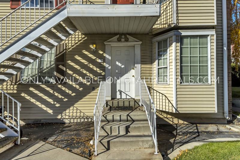 611 Ne #5 - Photo 3 of 17