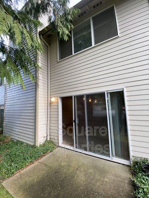 7616 230th St Sw #C - Photo 3 of 22